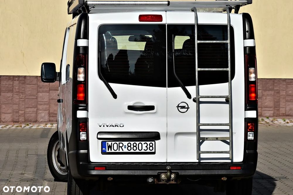 Opel Vivaro - 31