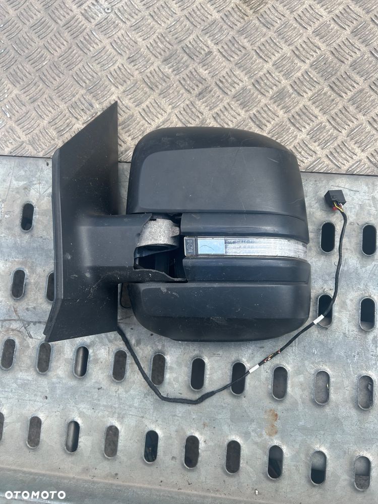 Lusterko lewe VW Crafter 7C1857387FK - 4