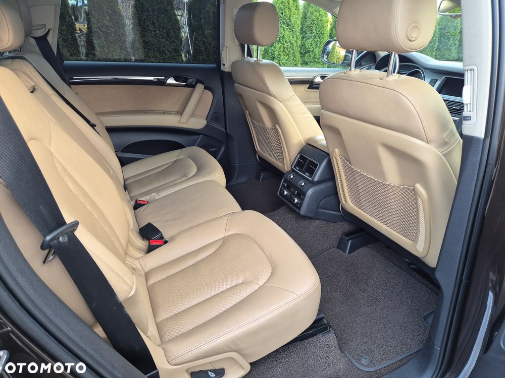 Audi Q7 - 13