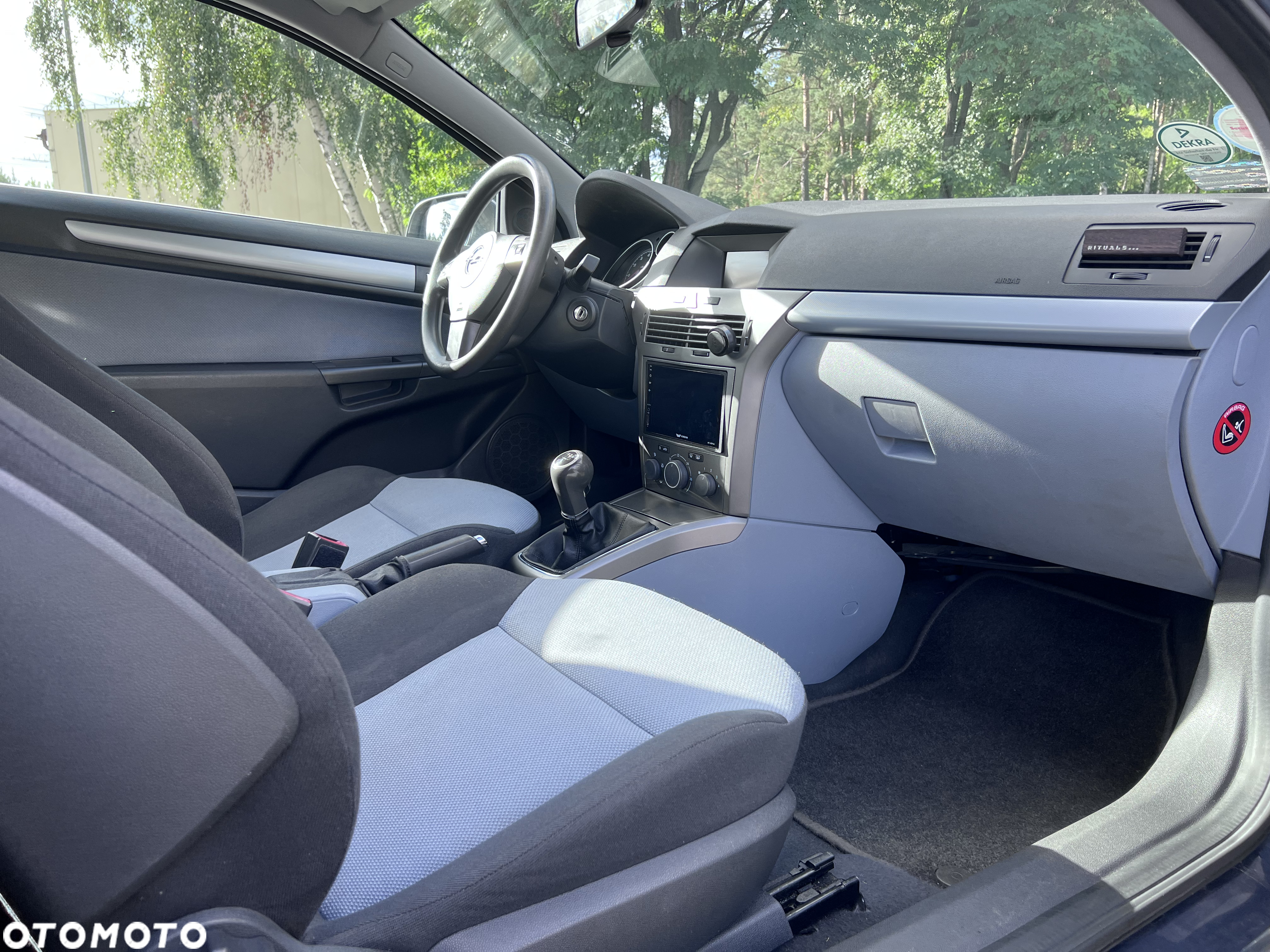 Opel Astra GTC 1.4 - 12