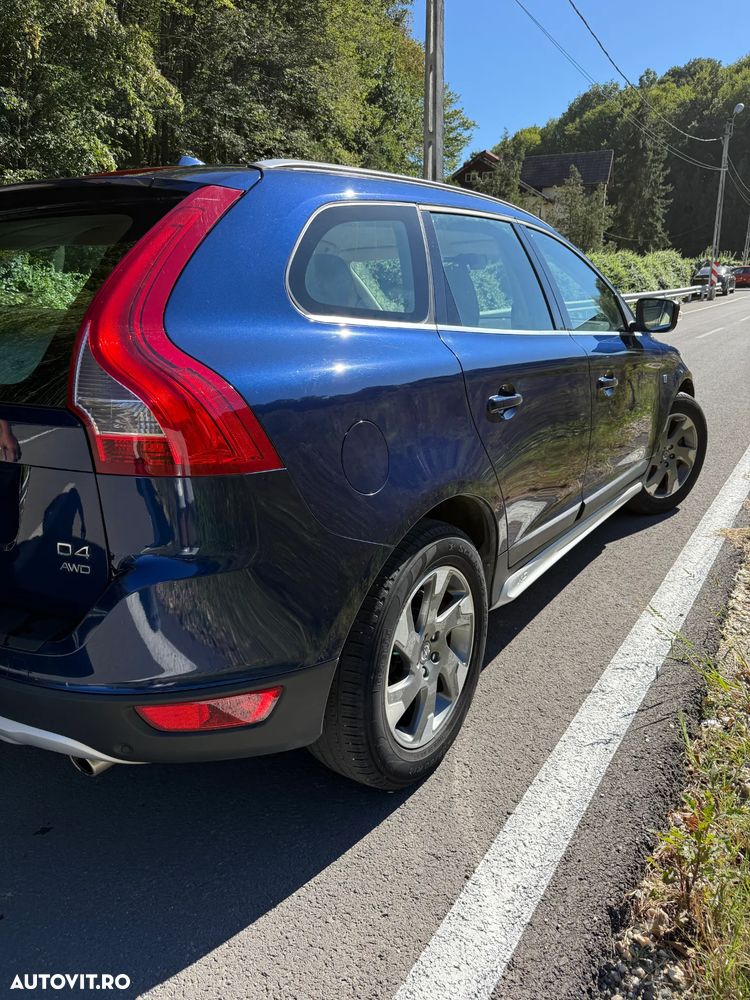 Volvo XC 60 D4 AWD Geartronic Ocean Race - 5