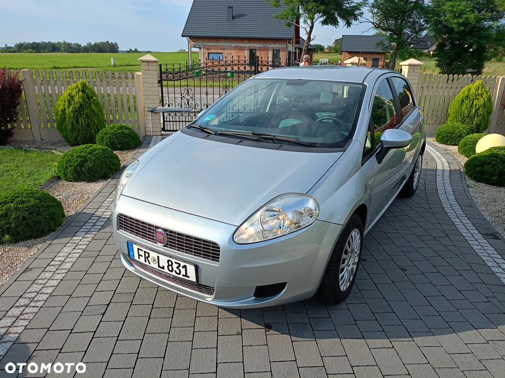 Fiat Grande Punto 1.4 8V - 14
