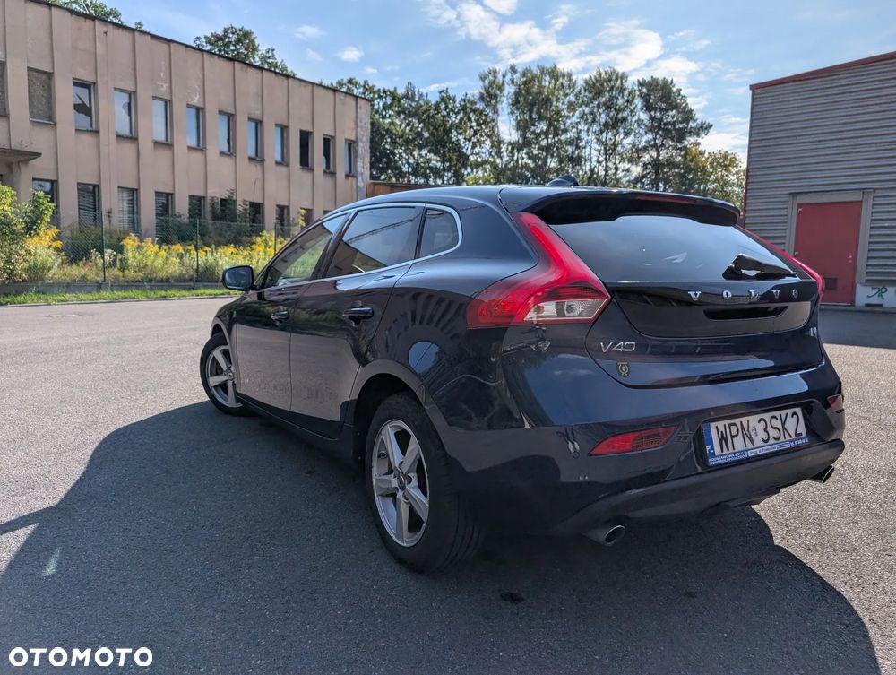 Volvo V40 D4 Drive-E Ocean Race - 5