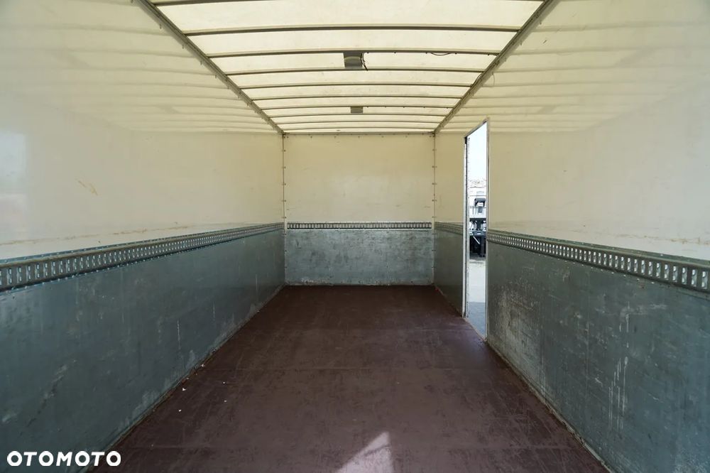 Renault D 210 / 4x2 / KONTENER / 7,5M / WINDA DHOLLANDIA / EURO 6 - 21
