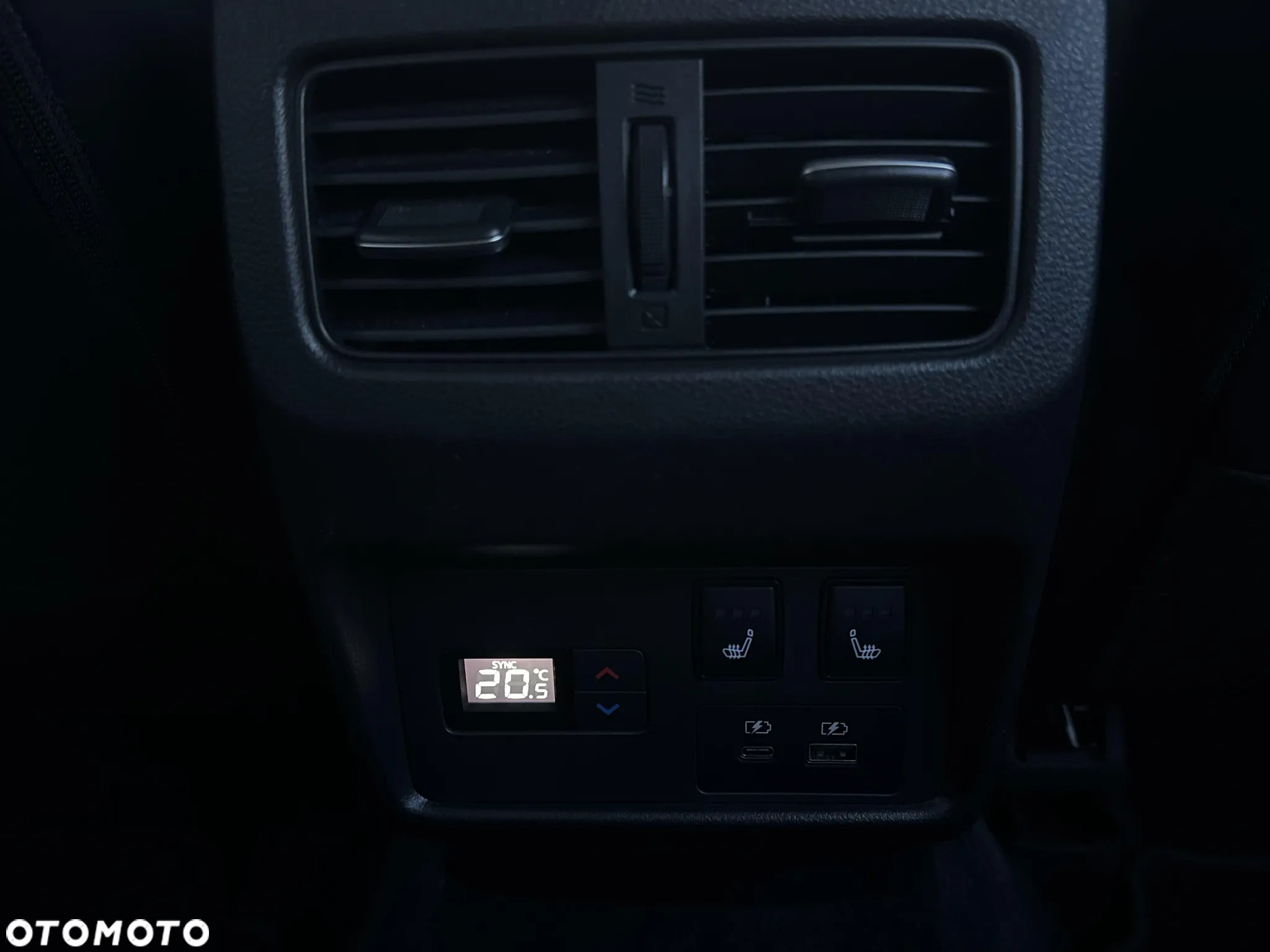 Nissan X-Trail - 24