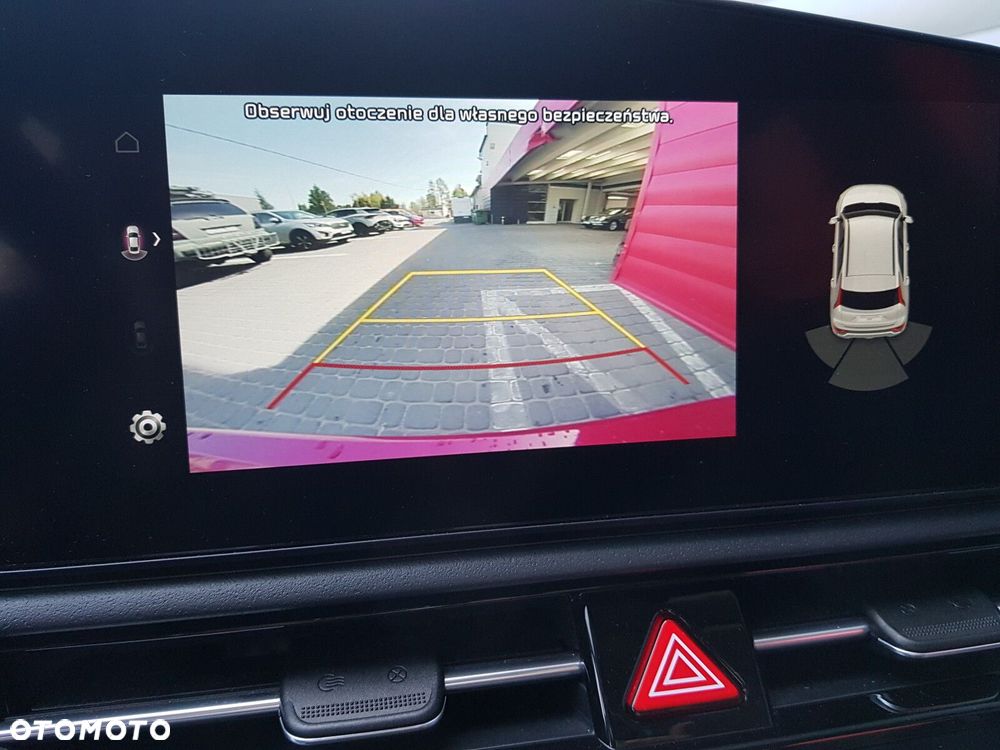 Kia Niro e-Niro 64kWh M - 28