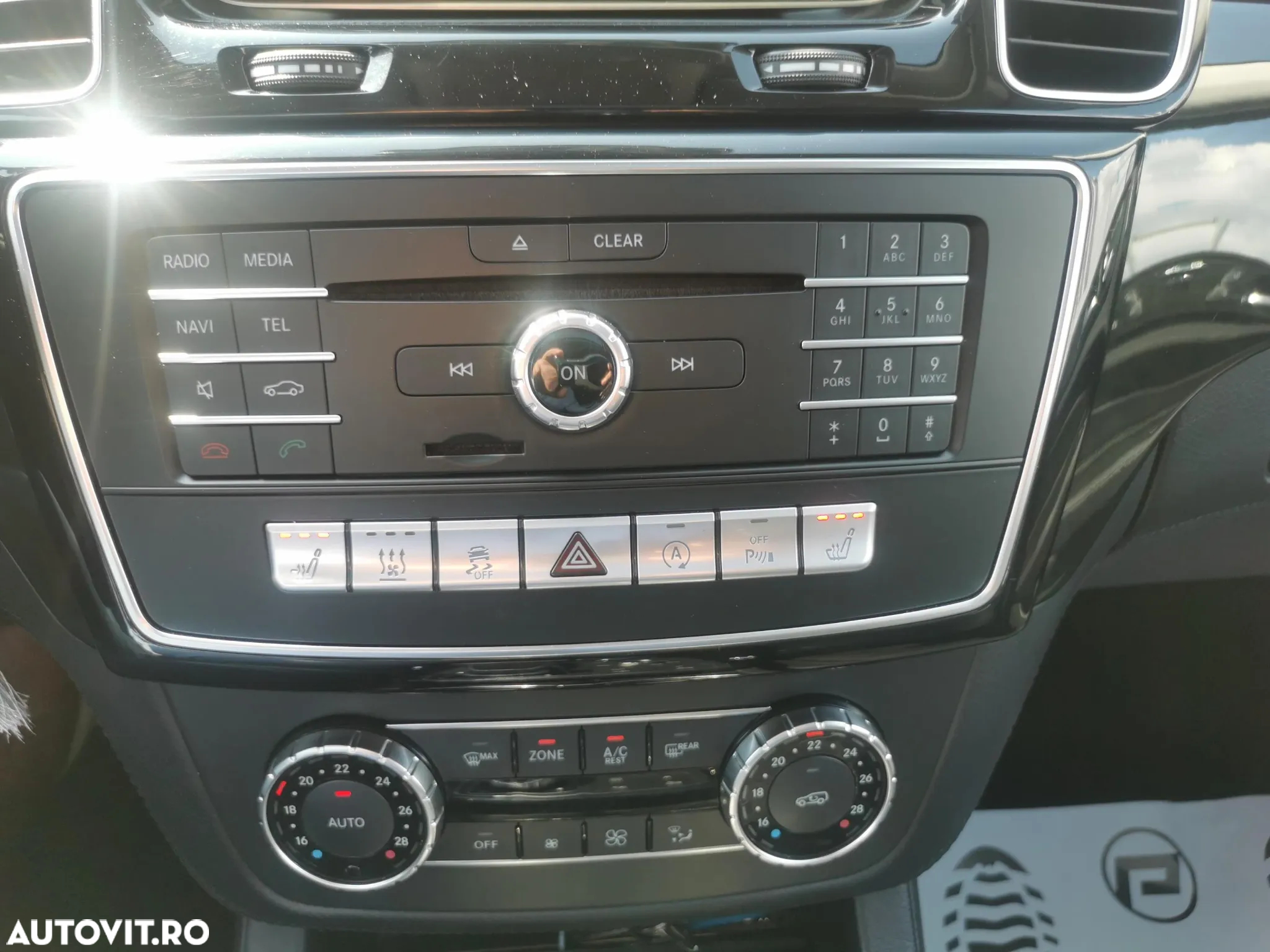 Mercedes-Benz GLE 350 d 4MATIC - 24