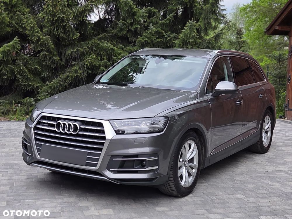 Audi Q7 - 3