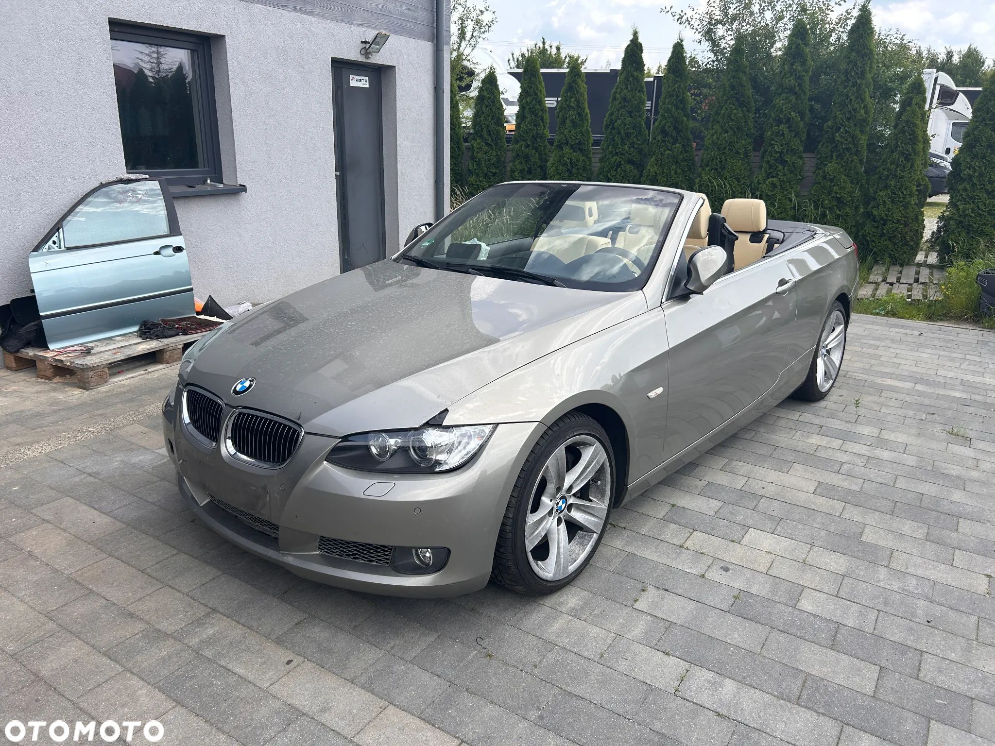 BMW Seria 3 335i Cabrio - 1