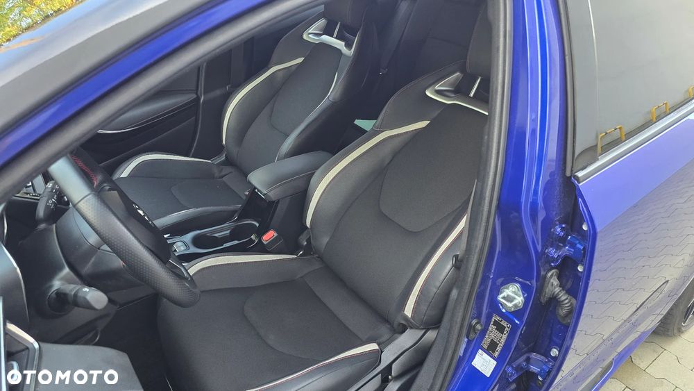 Toyota Corolla 1.8 GR Sport - 12