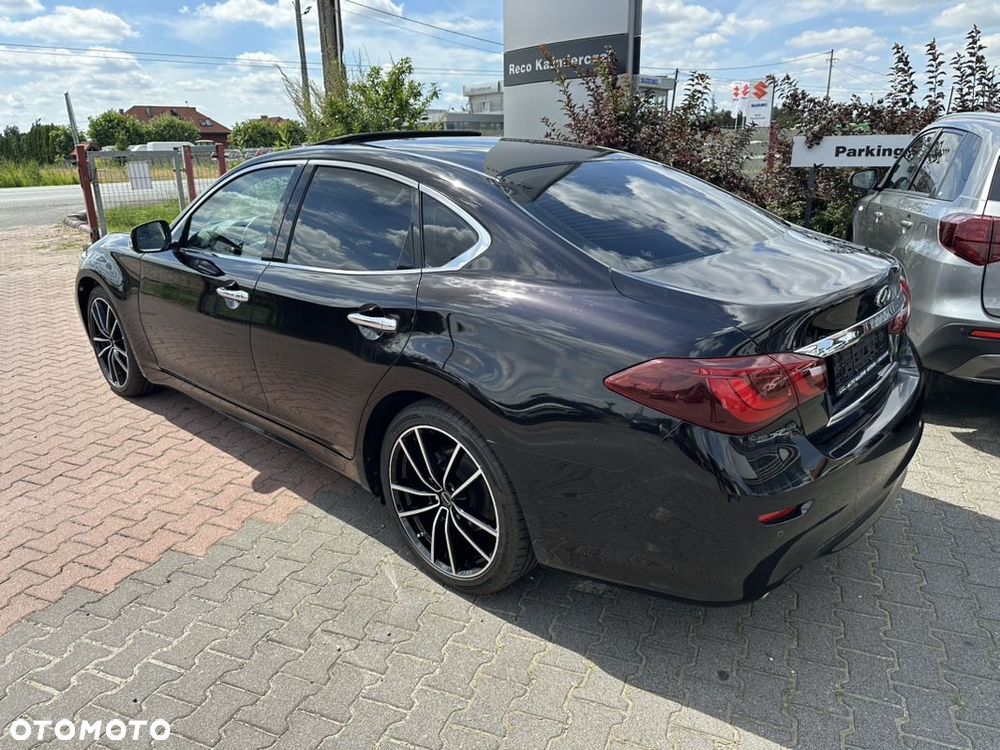 Infiniti Q70 2.2d Premium Executive - 13