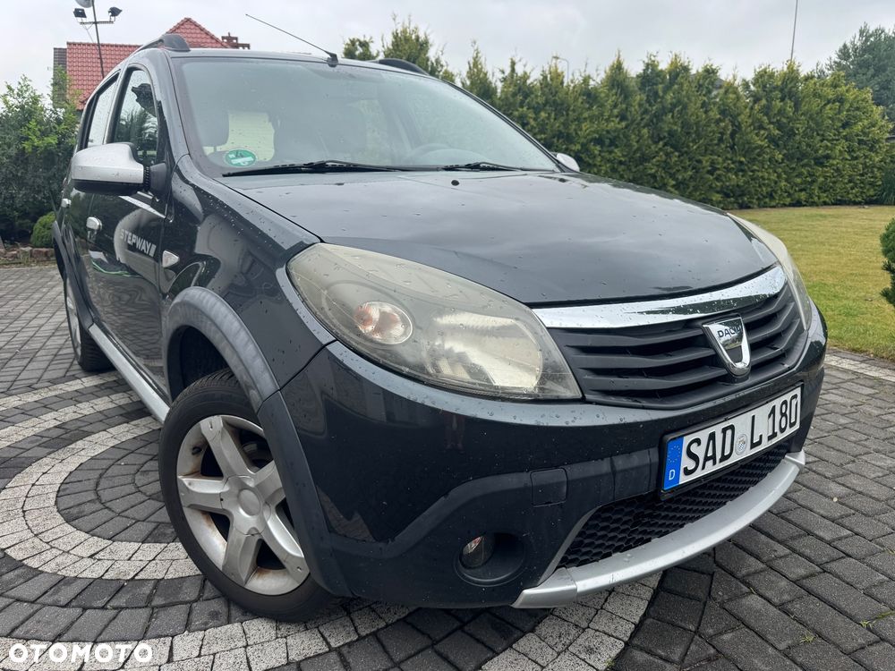 Dacia Sandero 1.6 MPI Stepway - 1