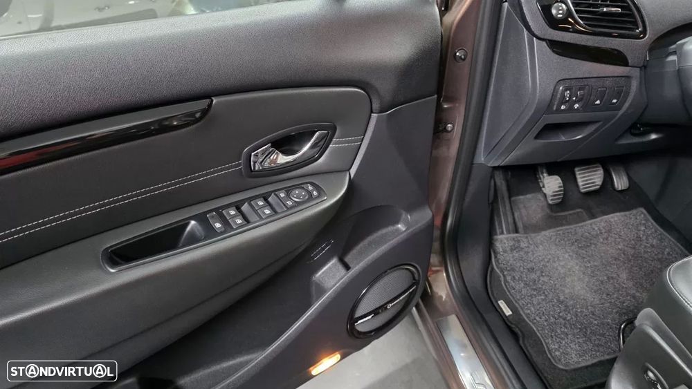 Renault Grand Scénic 1.6 dCi Bose Edition 7L - 4