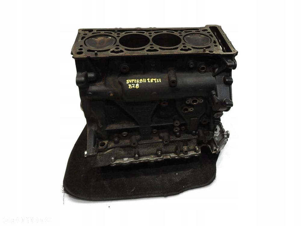 BLOK DÓŁ SILNIKA SKODA SUPERB II 1.8 TSI BZB - 1