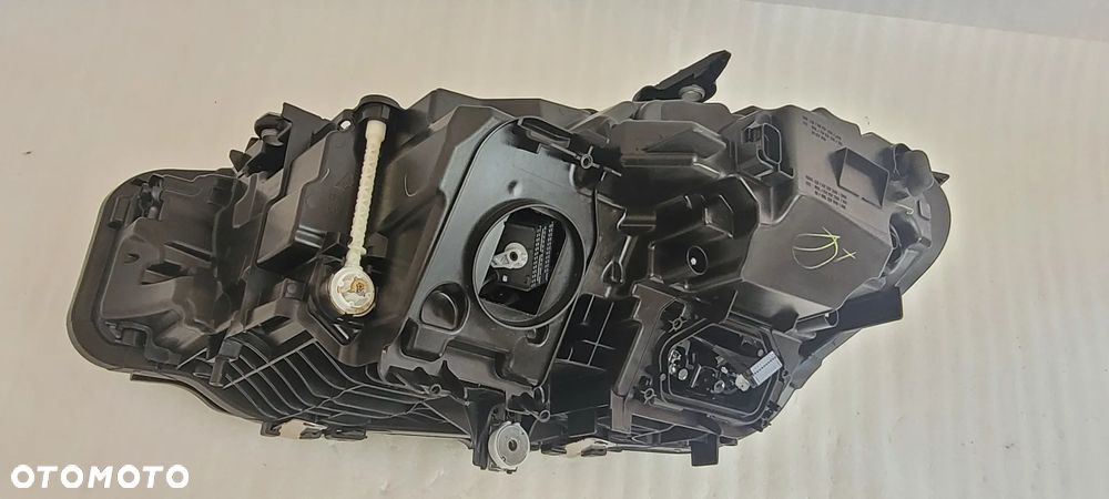 LAMPA PRAWA PRZEDNIA BMW 3 G20 G21 VII LIFT 2022- 5A1A352-06 - 8