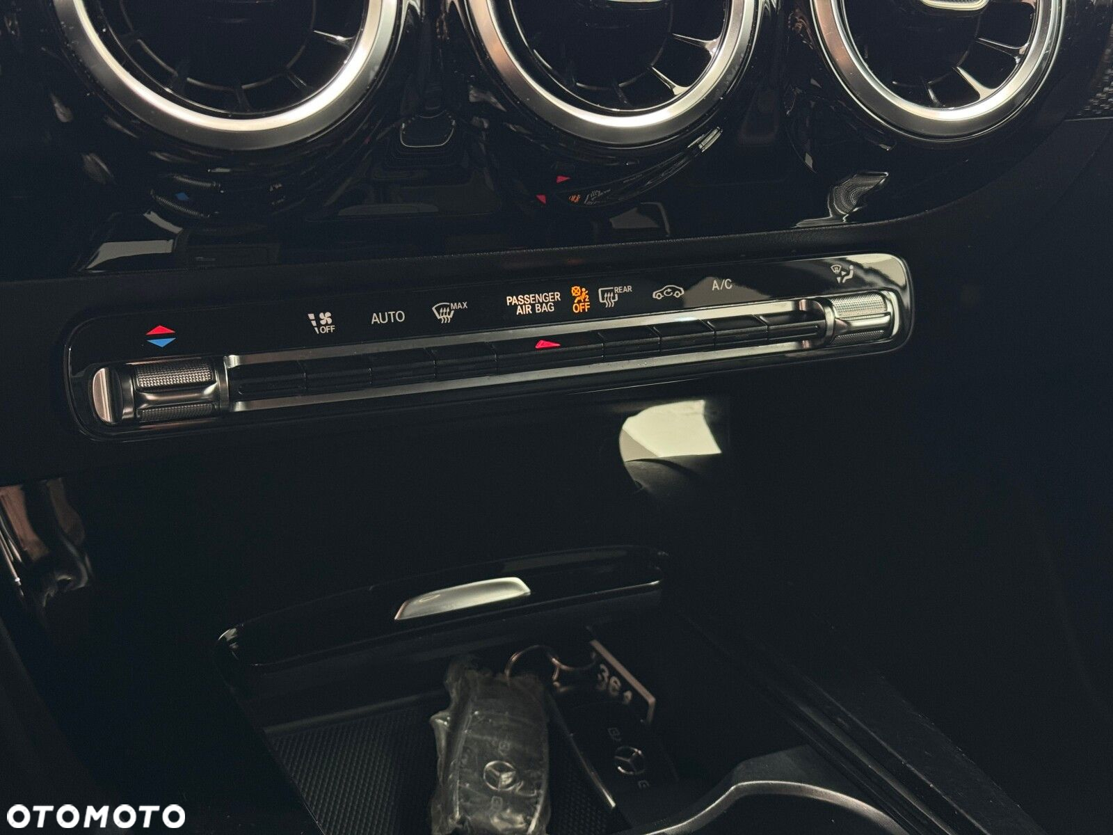 Mercedes-Benz Klasa A 200 Style 7G-DCT - 23