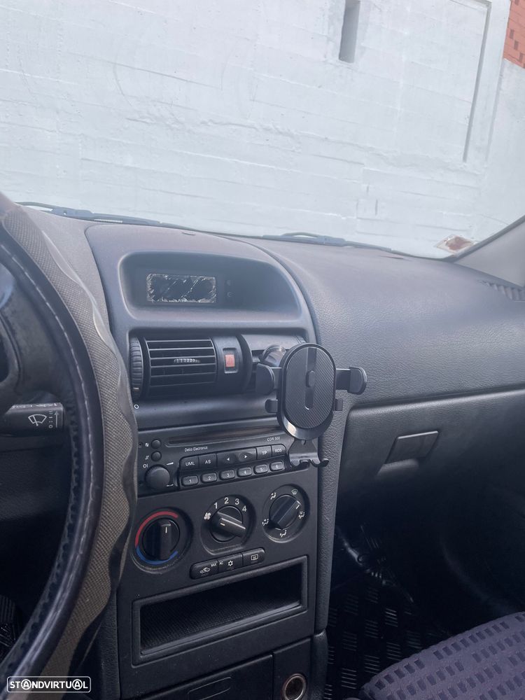 Opel Astra 1.4 Sport - 5
