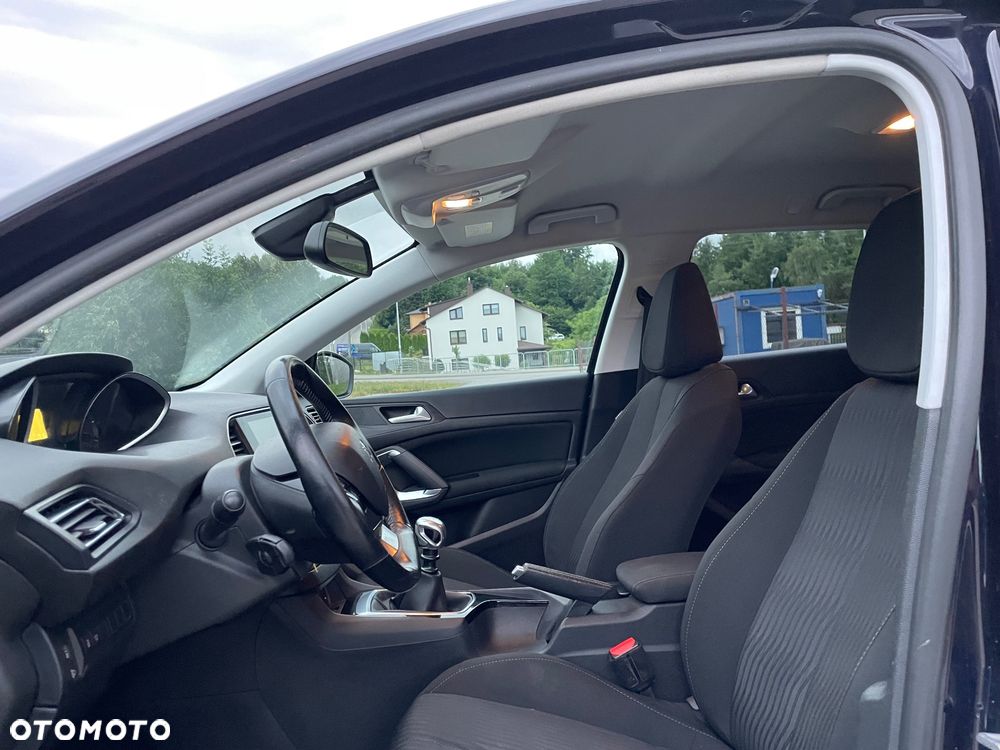 Peugeot 308 1.6 BlueHDi Allure S&S - 7