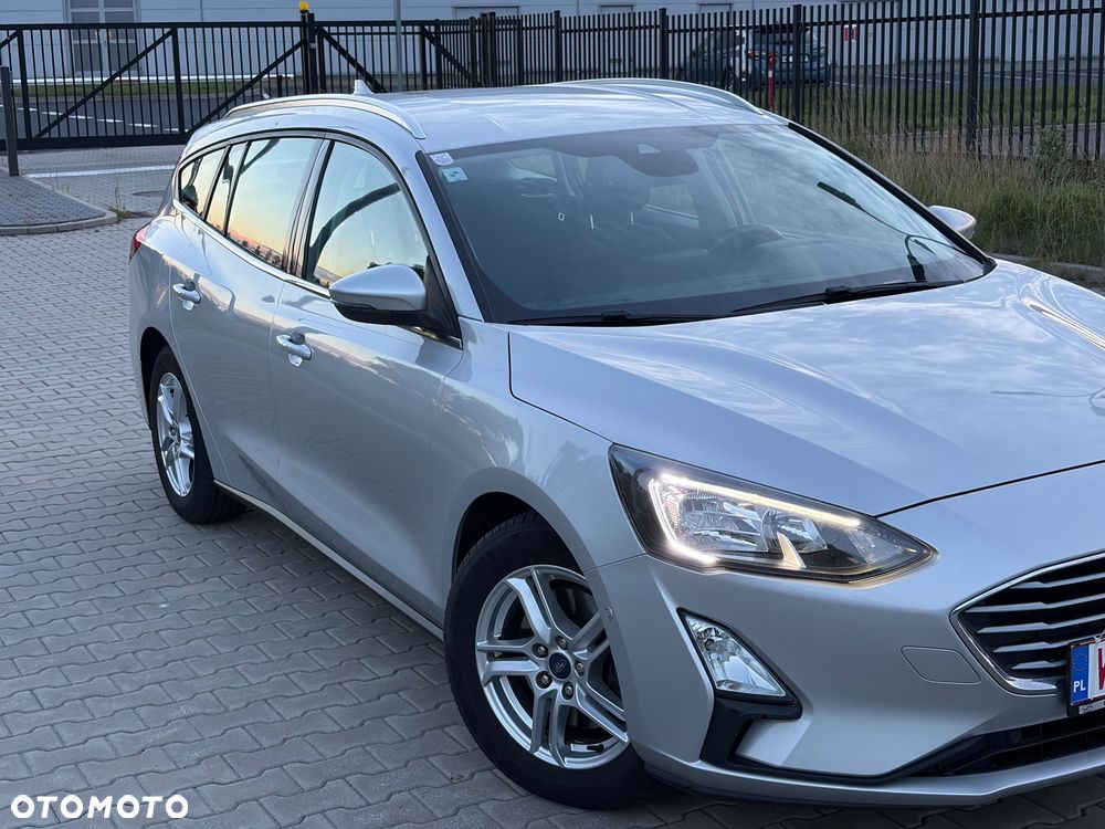 Ford Focus 2020 photo 2