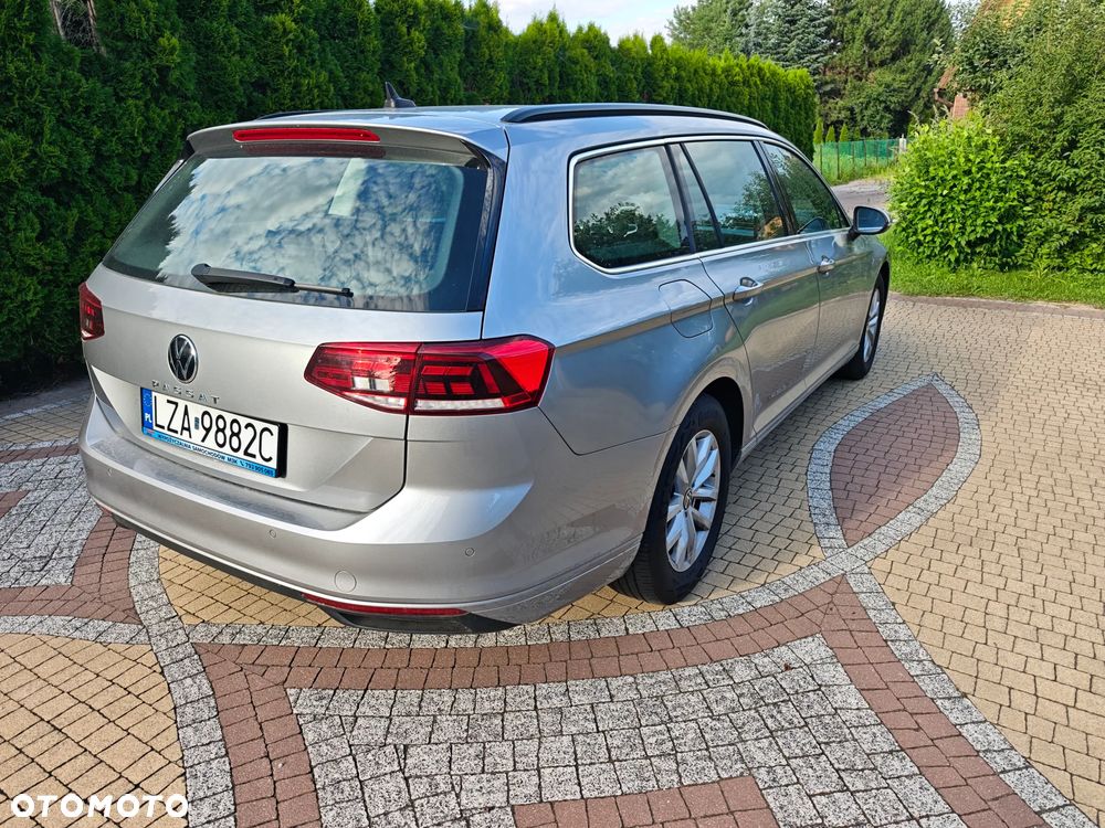 Volkswagen Passat - 7