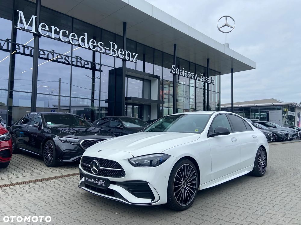 Mercedes-Benz Klasa C 200 mHEV 4-Matic AMG