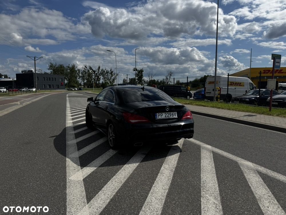 Mercedes-Benz CLA 180 7G-DCT AMG Line - 7