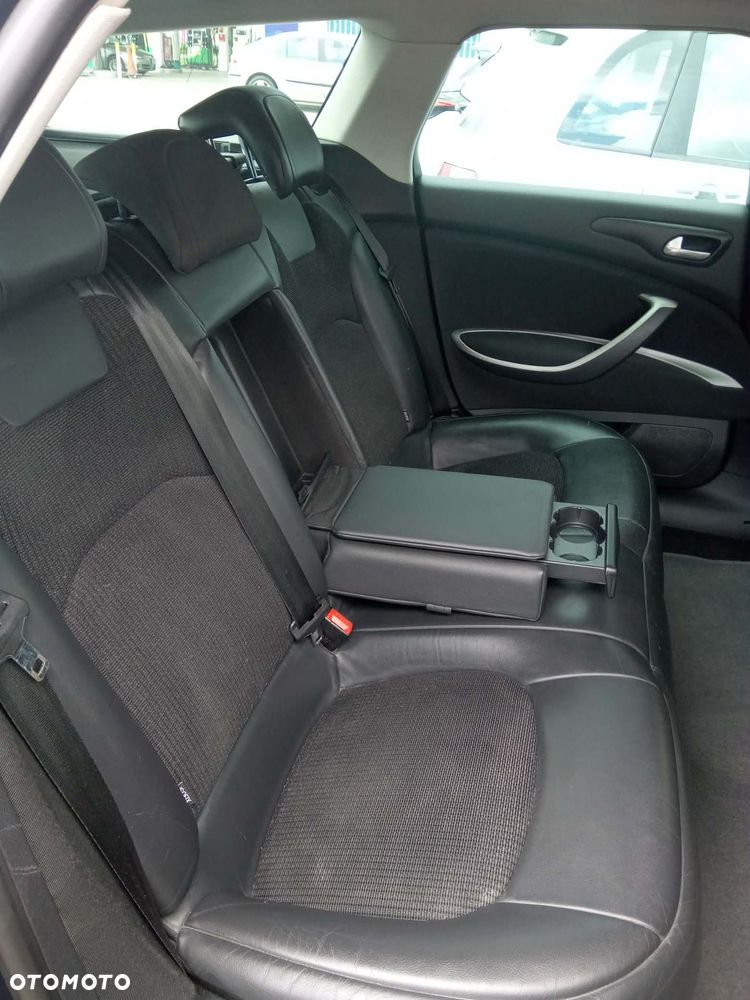 Citroën C5 2.0 HDi Confort - 12