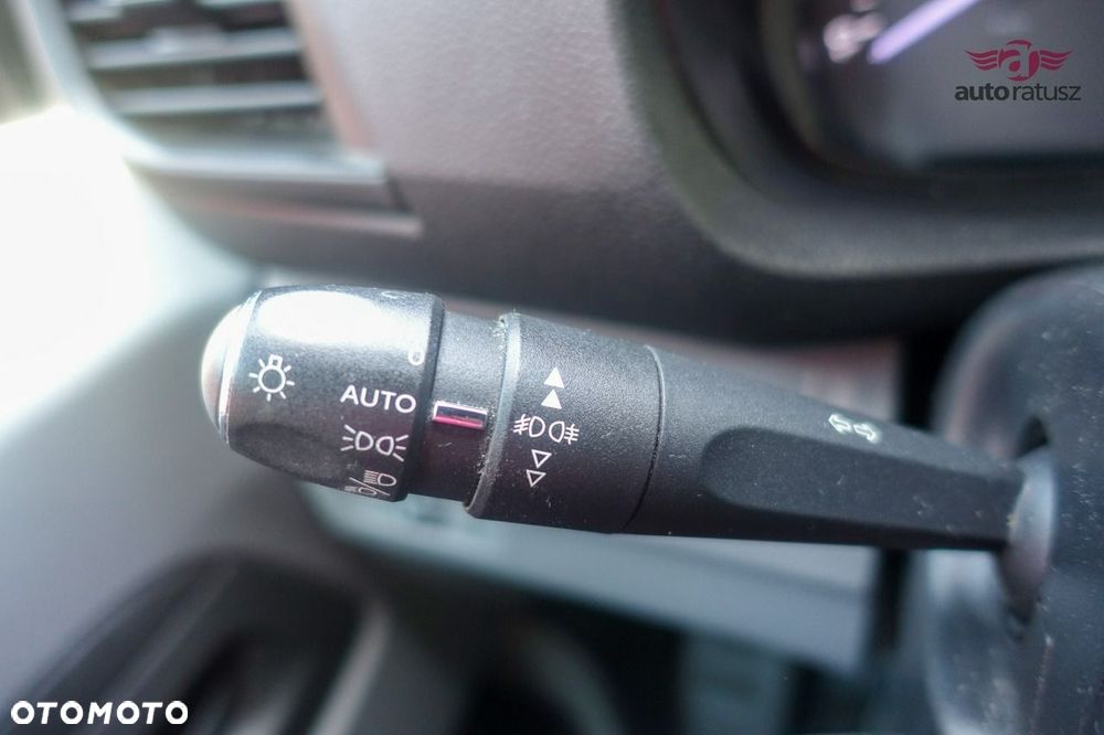 Peugeot Expert - 26