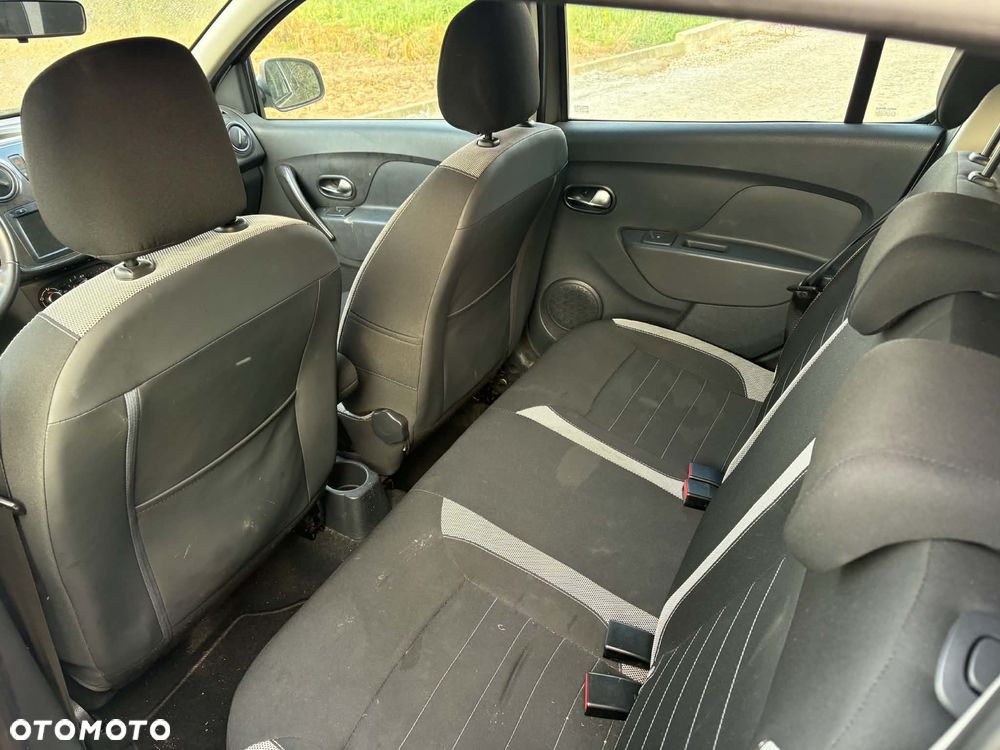 Dacia Sandero Stepway - 13