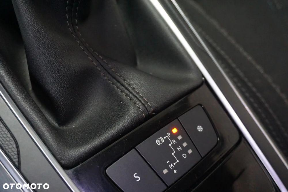 Peugeot 308 BlueHDi FAP 120 EAT6 Stop & Start Active - 32