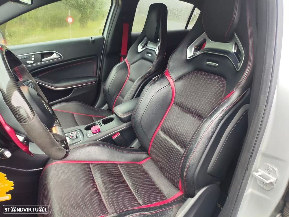 Mercedes-Benz A 45 AMG 4Matic Speedshift 7G-DCT - 18