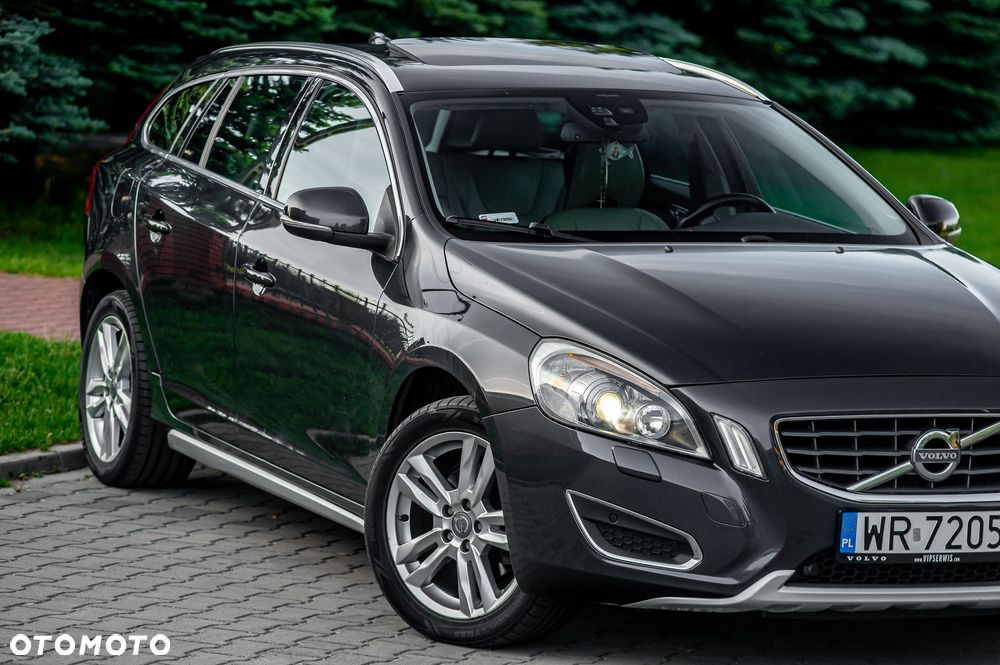 Volvo V60 D3 Geartronic RDesign - 4