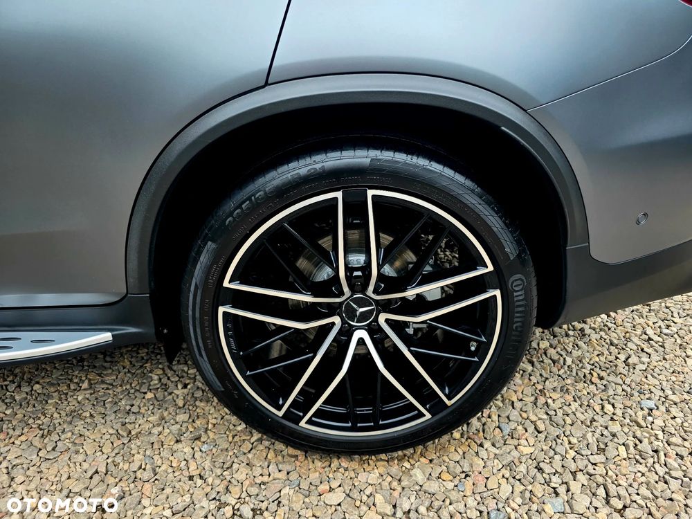 Mercedes-Benz GLC AMG Coupe 43 4-Matic - 32