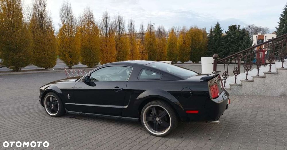 Ford Mustang - 7