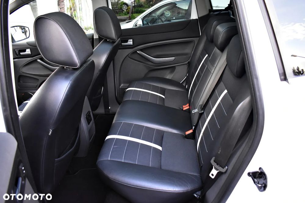 Ford Kuga 2.0 TDCi 4WD Titanium Plus - 21