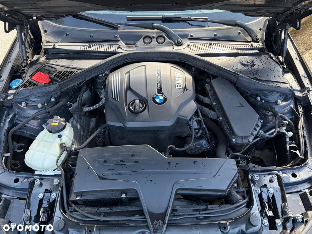 BMW Seria 1 - 25