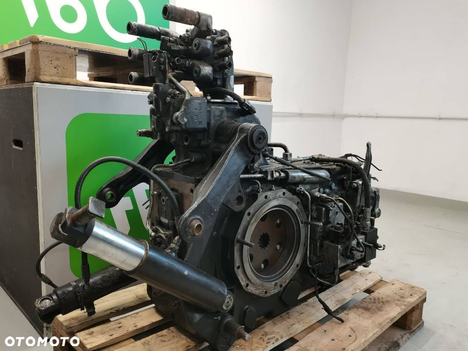 TUZ Deutz-fahr Agrofarm 85 - 8