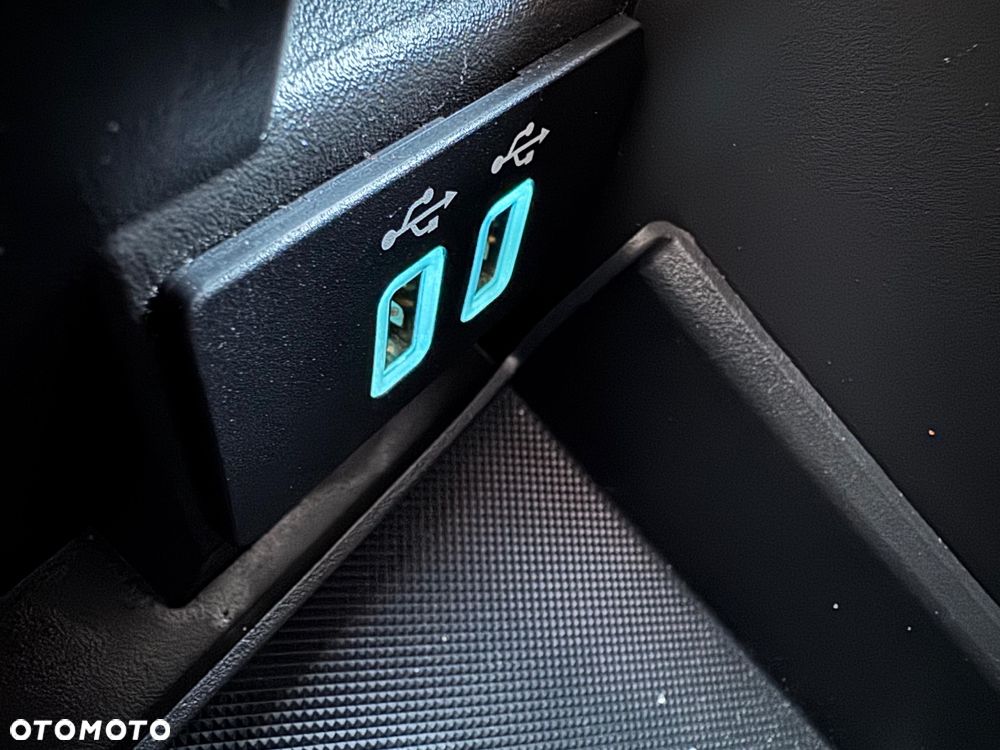 Ford C-MAX 1.0 EcoBoost Titanium ASS - 25