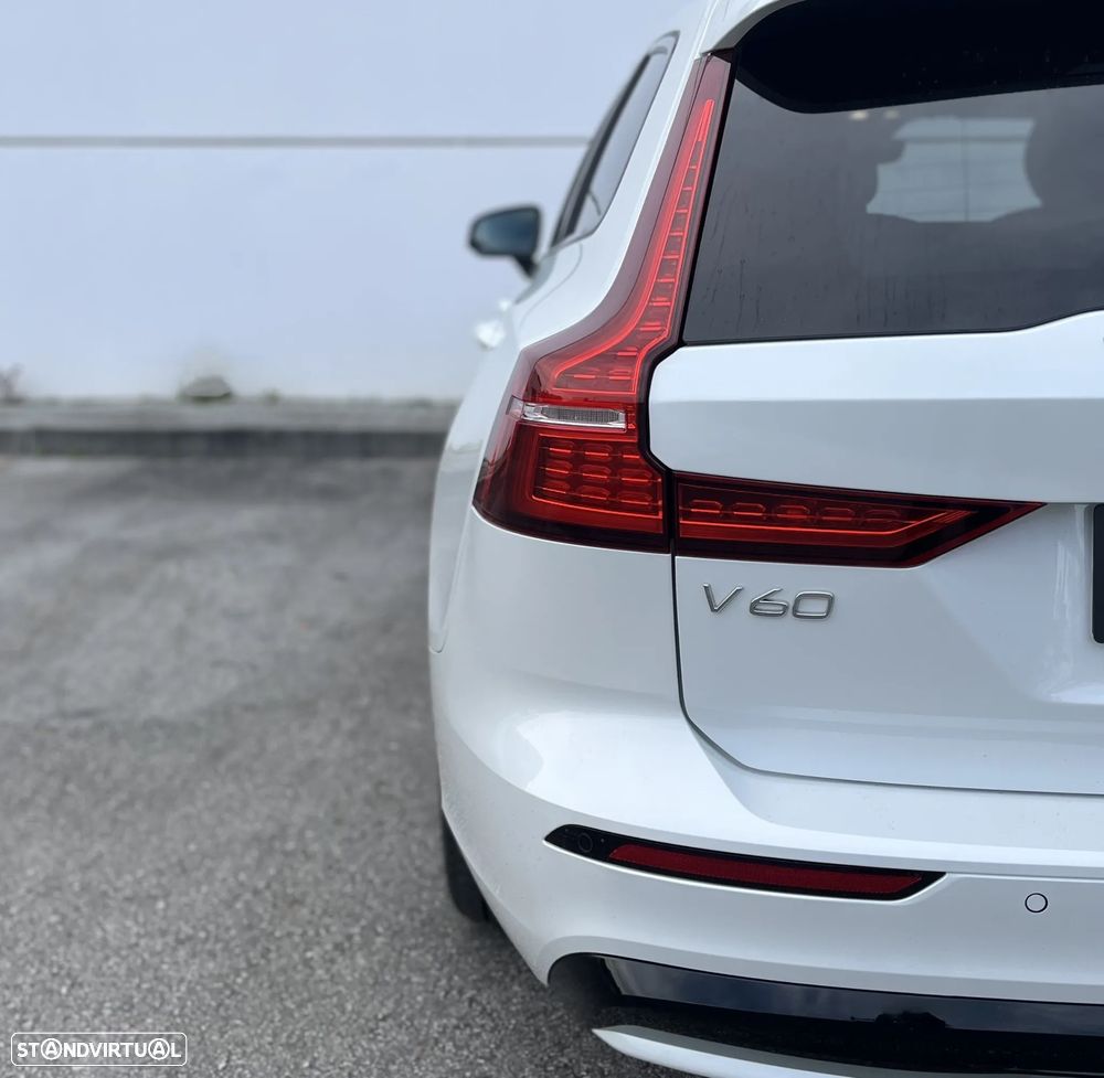 Volvo V60 2.0 T6 AWD TE Plus Dark - 10