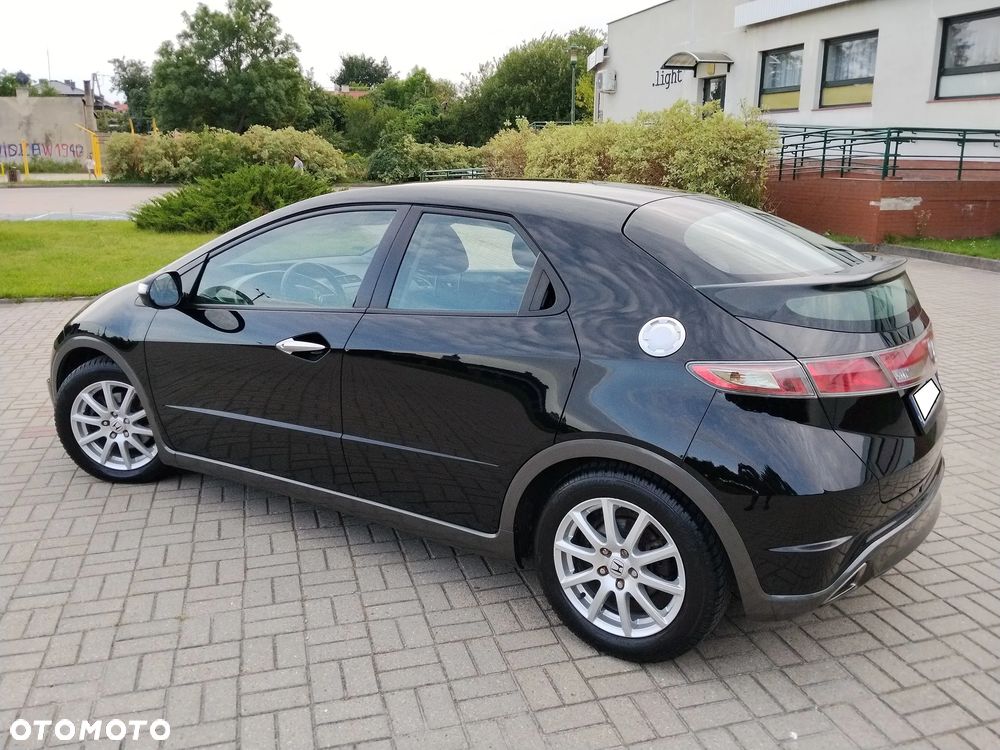 Honda Civic 1.8i-VTEC Comfort - 11