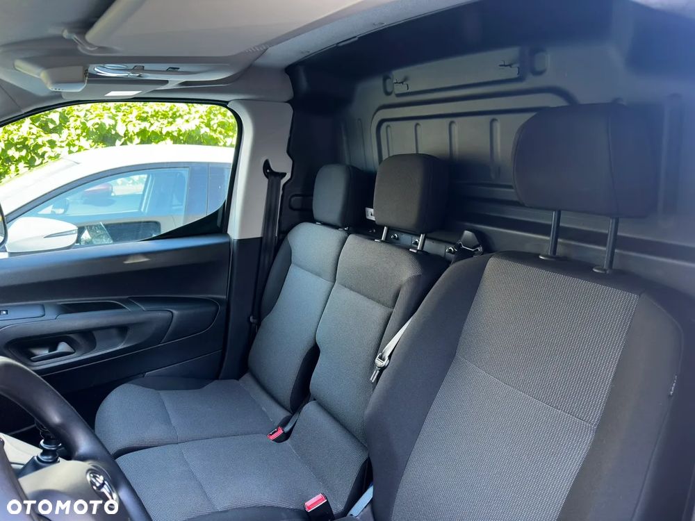 Toyota PROACE CITY LONG - 7