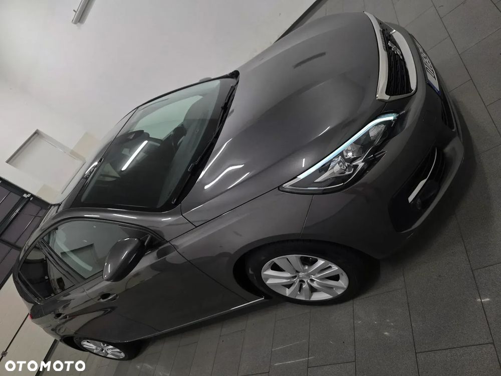 Peugeot 308 - 3