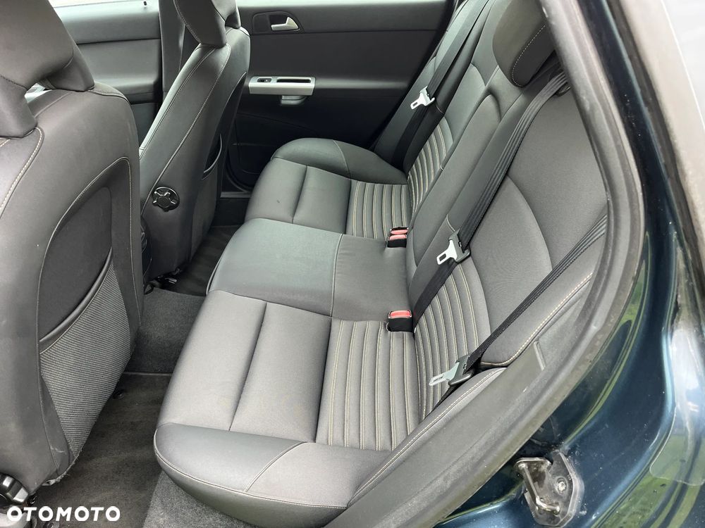 Volvo V50 DPF DRIVe Momentum - 16
