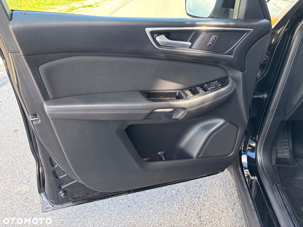 Ford S-Max 2.0 TDCi Titanium - 22
