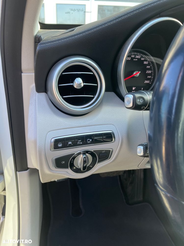 Mercedes-Benz C 200 (BlueTEC) d 7G-TRONIC AMG Line - 4