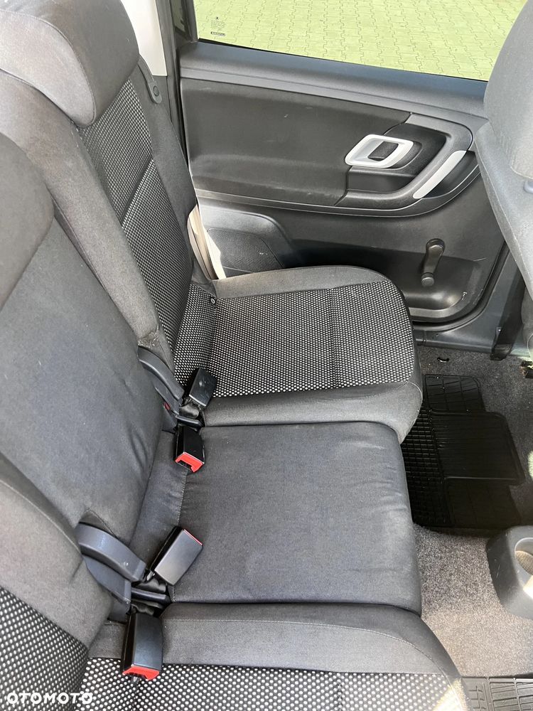 Skoda Roomster - 5