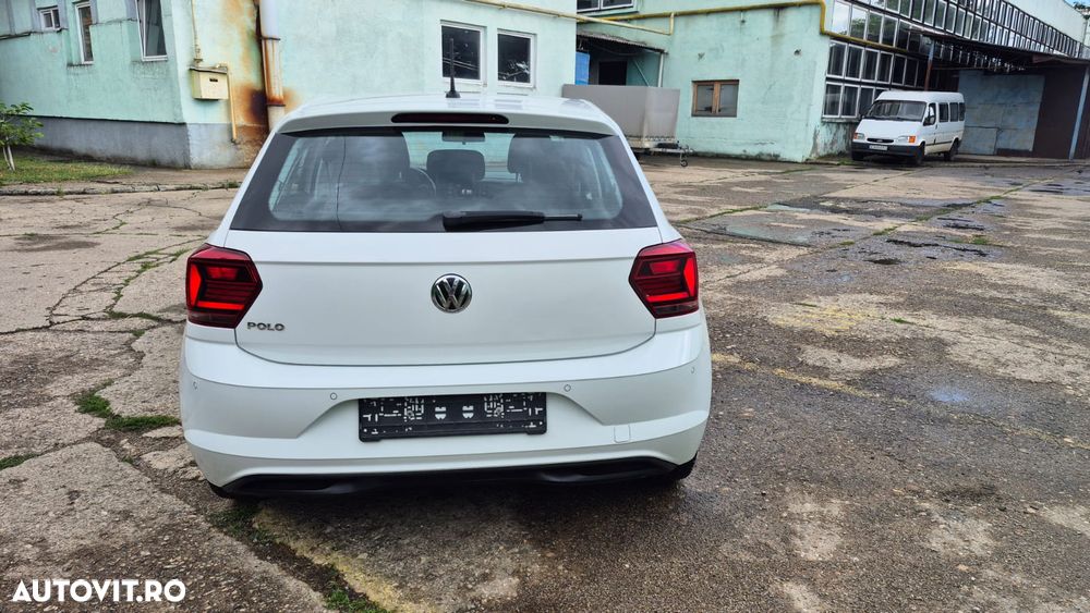 Volkswagen Polo 1.0 Comfortline - 4
