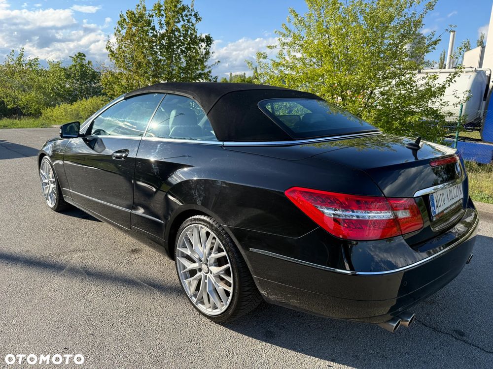 Mercedes-Benz Klasa E - 23