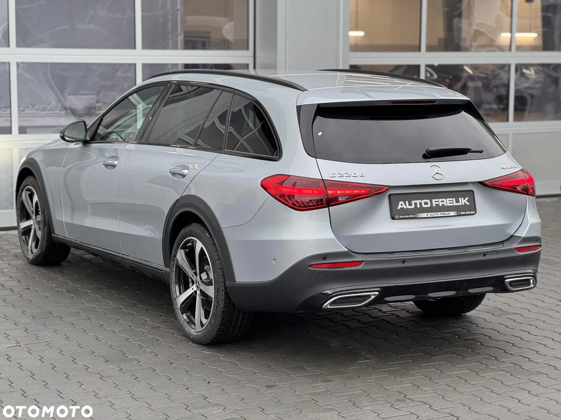 Mercedes-Benz Klasa C 220 d 9G-TRONIC - 11