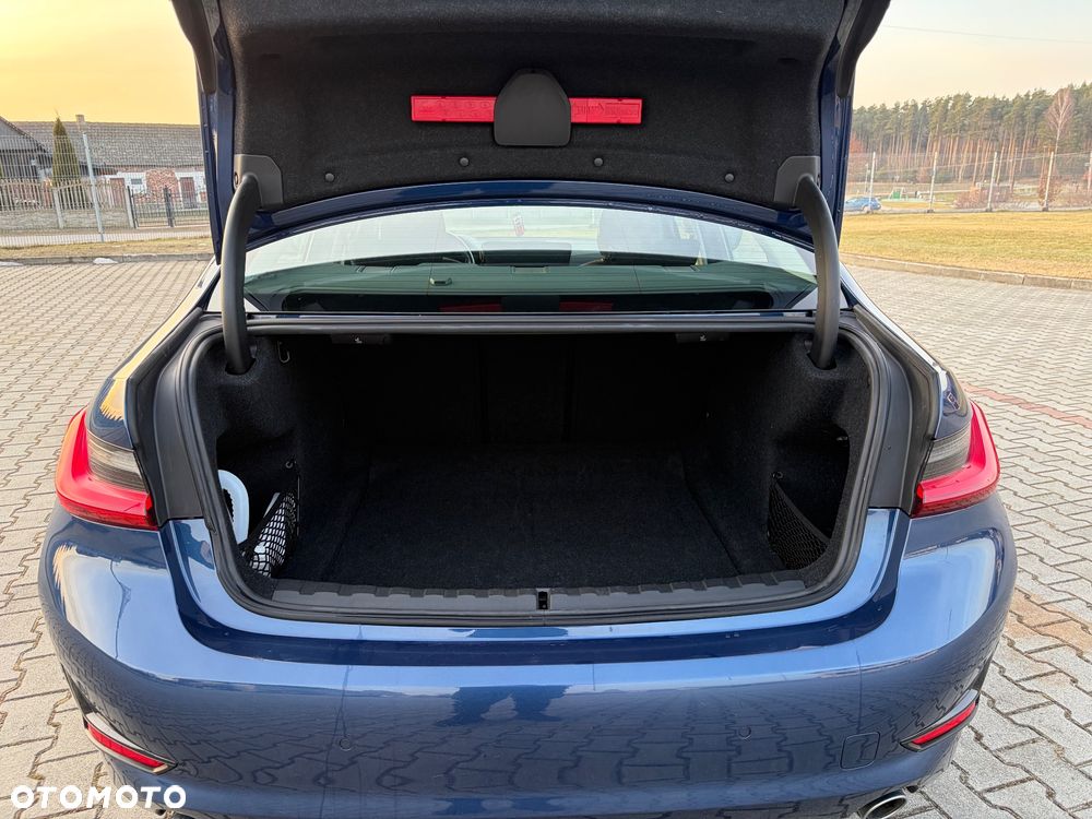 BMW Seria 3 318d Advantage - 6